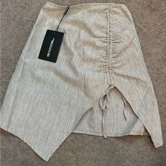 Co-ord skirt set - Picture 3 of 4